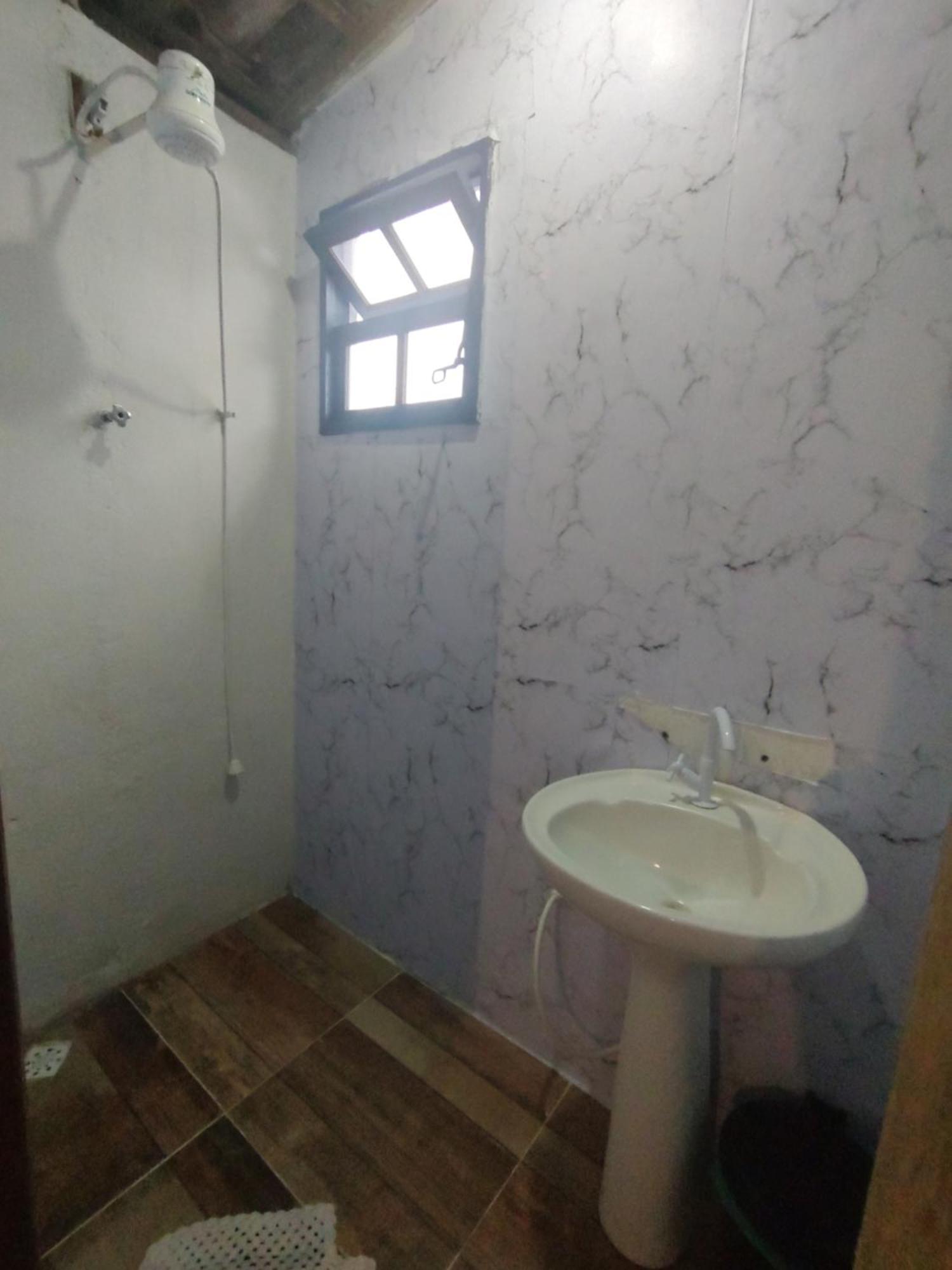 Quarto Rosas 2 A 5 Pessoas Centro Praia Do Pontal Araquari Zewnętrze zdjęcie